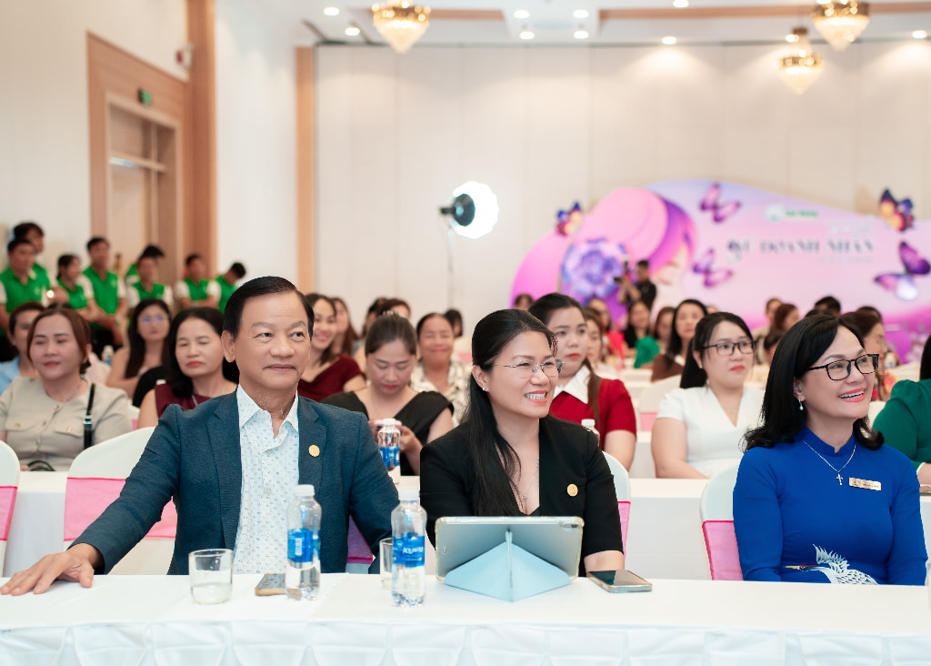 CT Tan Hung-283