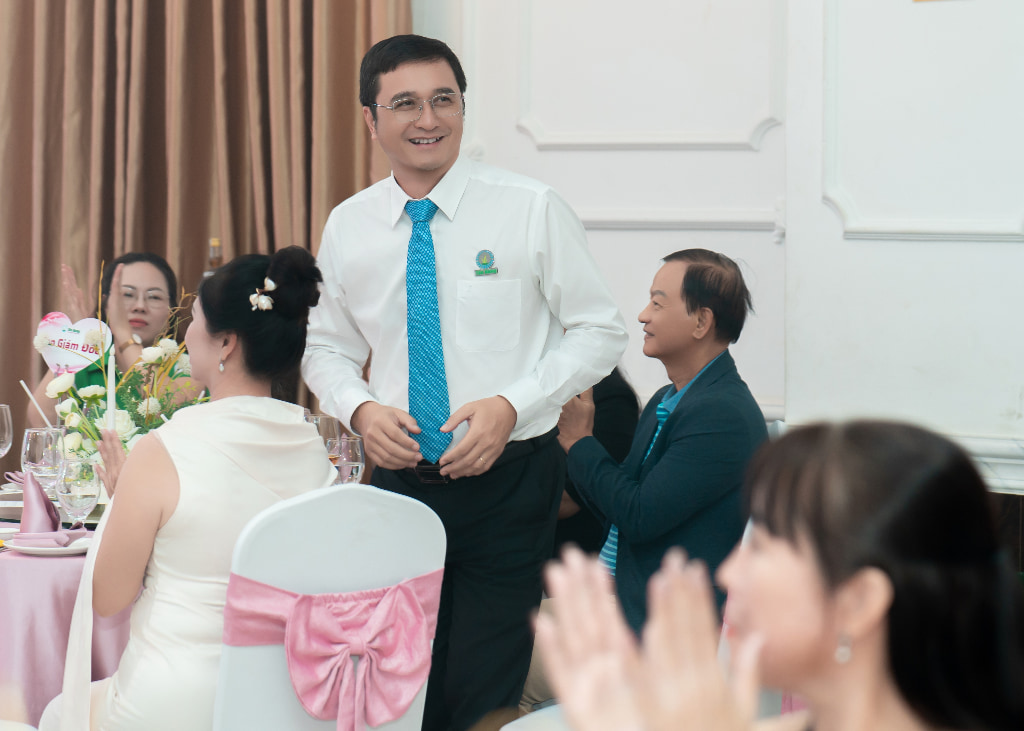 CT Tan Hung-552