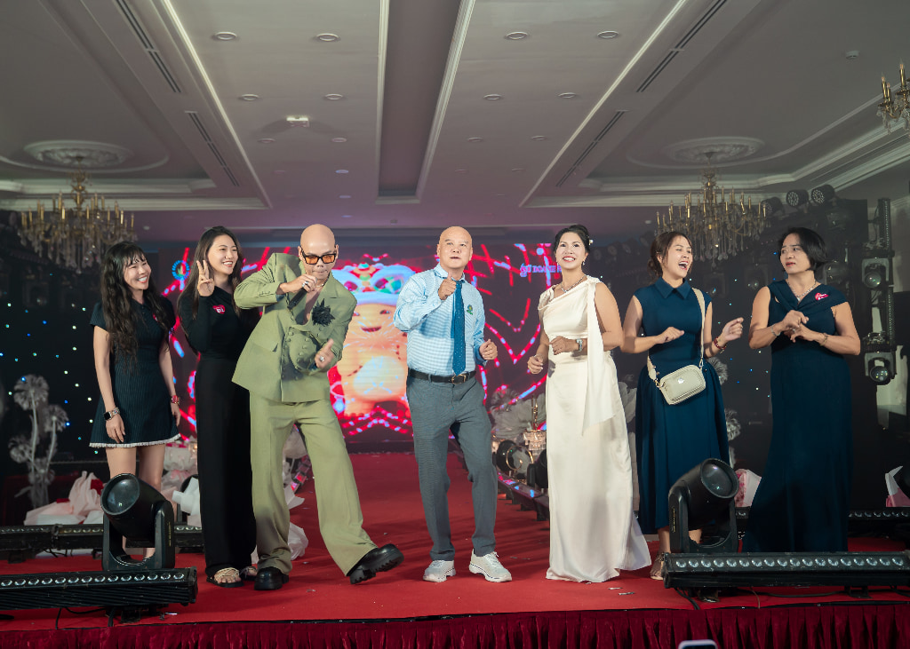 CT Tan Hung-876