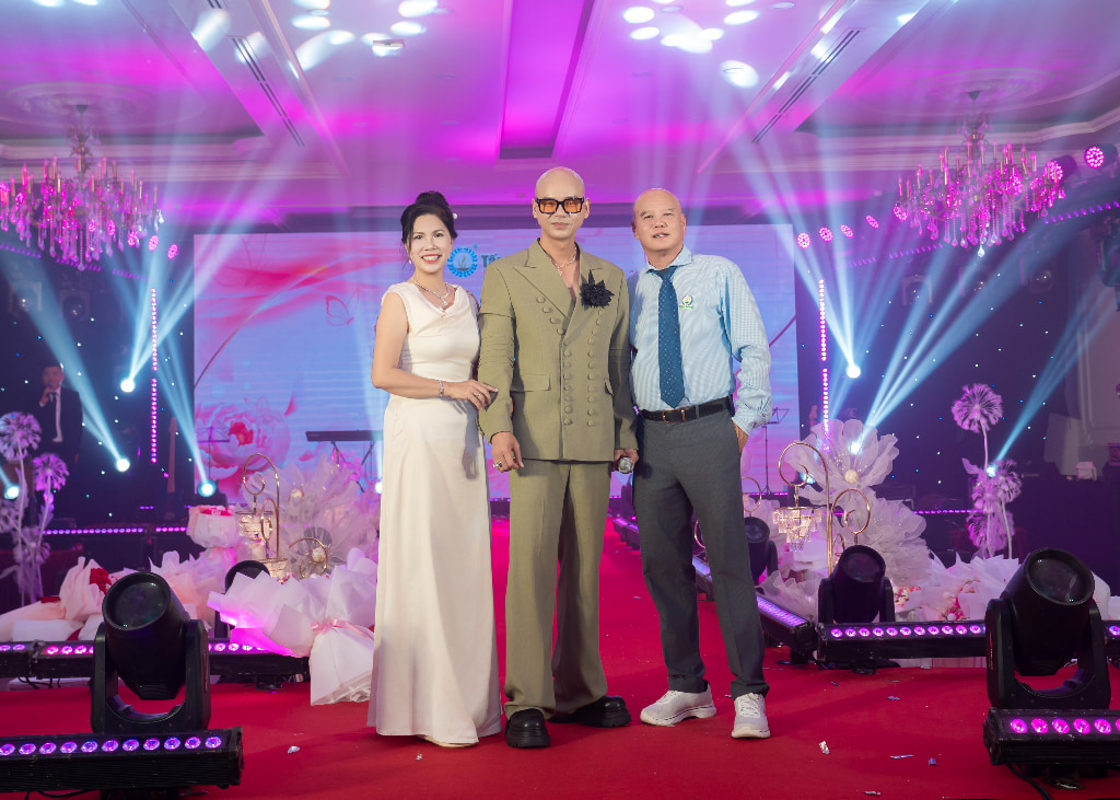 CT Tan Hung-883